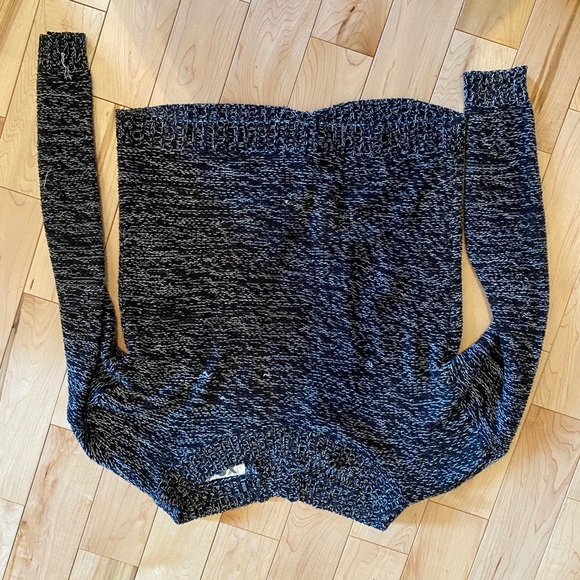 XO by espy open back sweater size XS - Picture 4 of 6